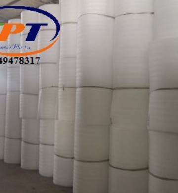 Cuộn mút foam màu trắng