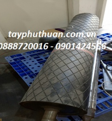 Nhận đắp trục cao su xẻ rãnh