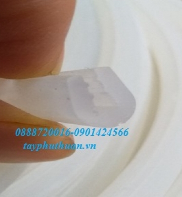 GIOĂNG CHỮ U CÓ KHÍA CẠNH BÊN TRONG