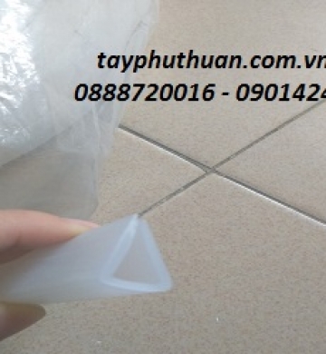 Silicone chèn khe