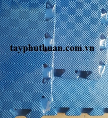 Xốp lót sàn có vân